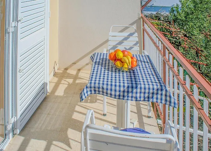 1 Bedroom In Seget Donji Apartment Trogir